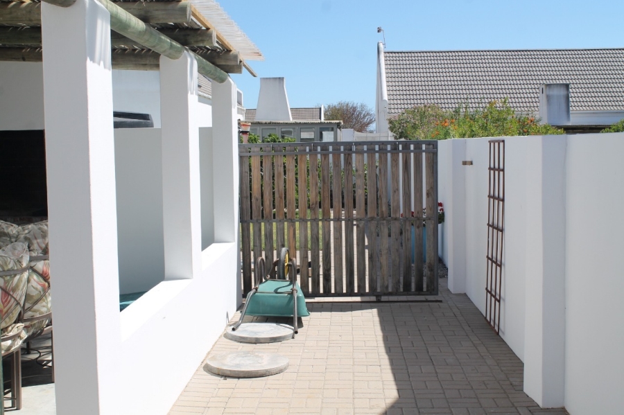 2 Bedroom Property for Sale in Golden Mile Western Cape